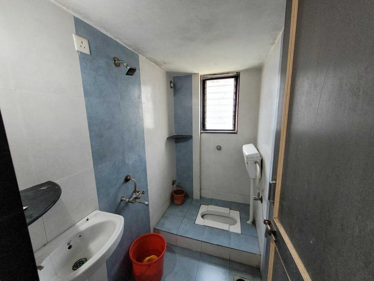 Spot On 72974 Gokul Lodge Pune Exterior photo